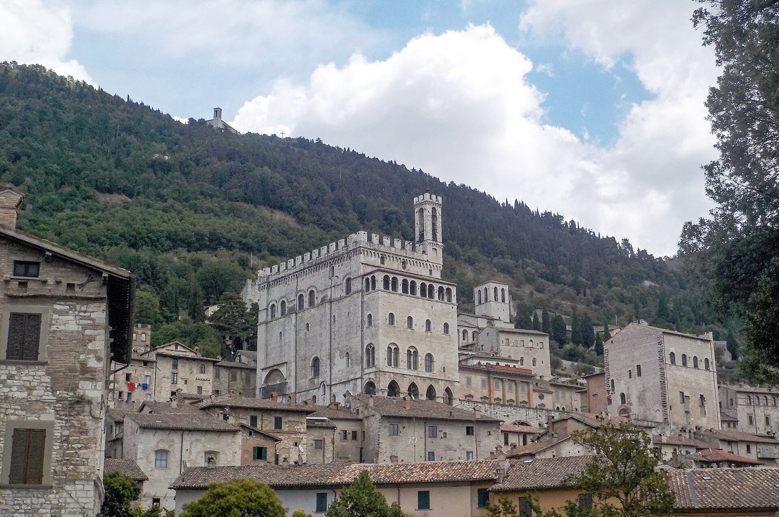 Gubbio e il Monte Ingino